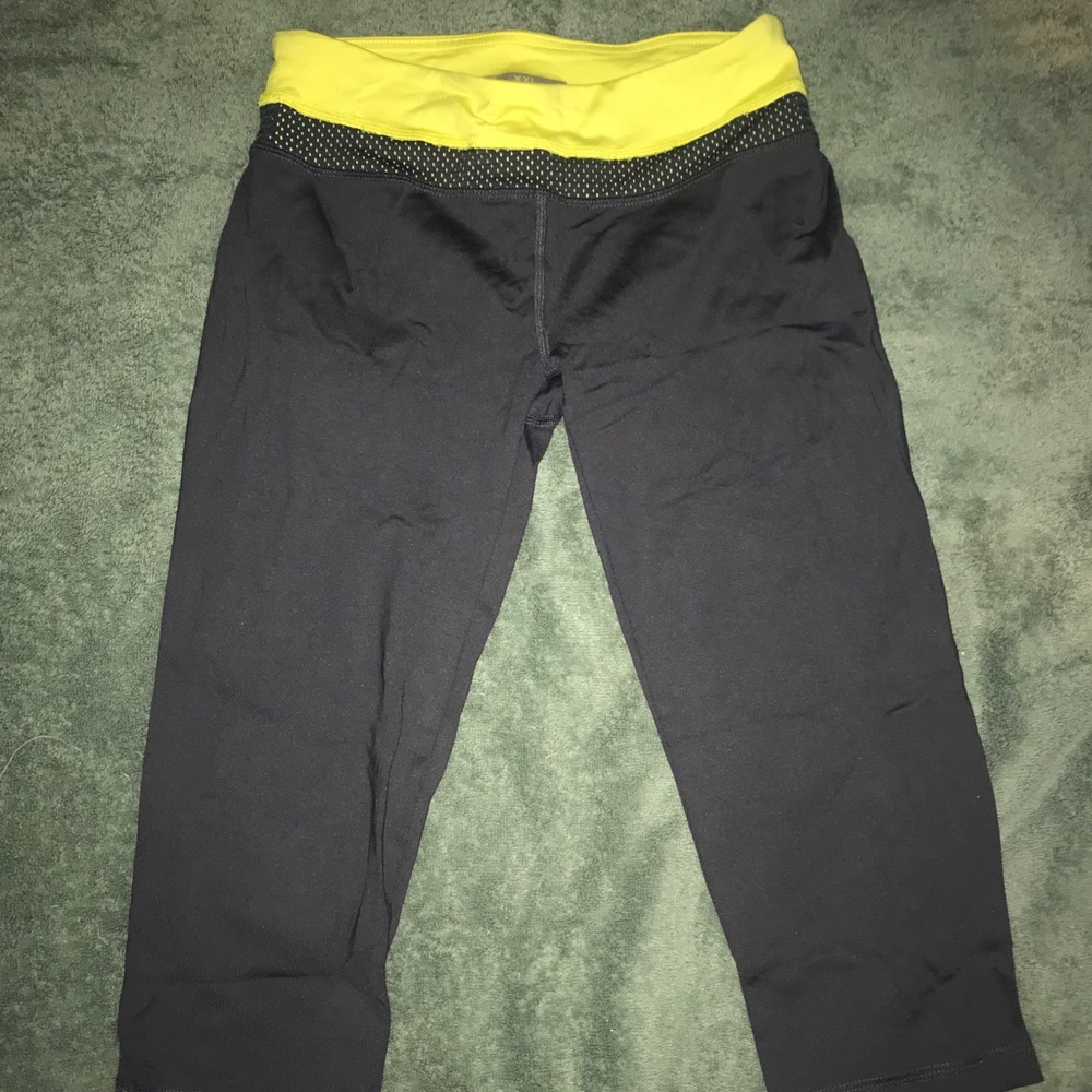 Workout capris